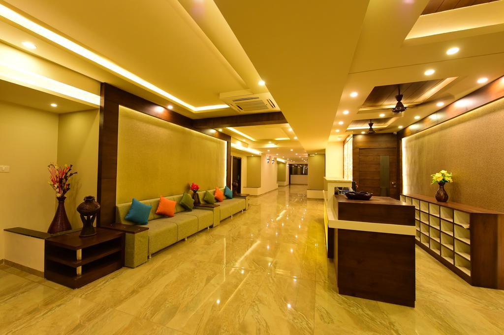 Hotel Opulence Nadiād 외부 사진
